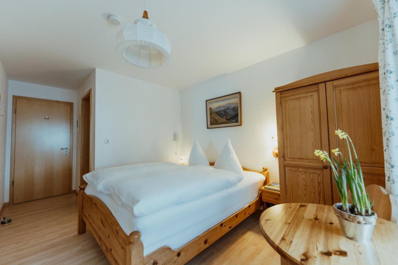 Schwarzwald-Hotel Kraeutle Фельдберг Екстер'єр фото
