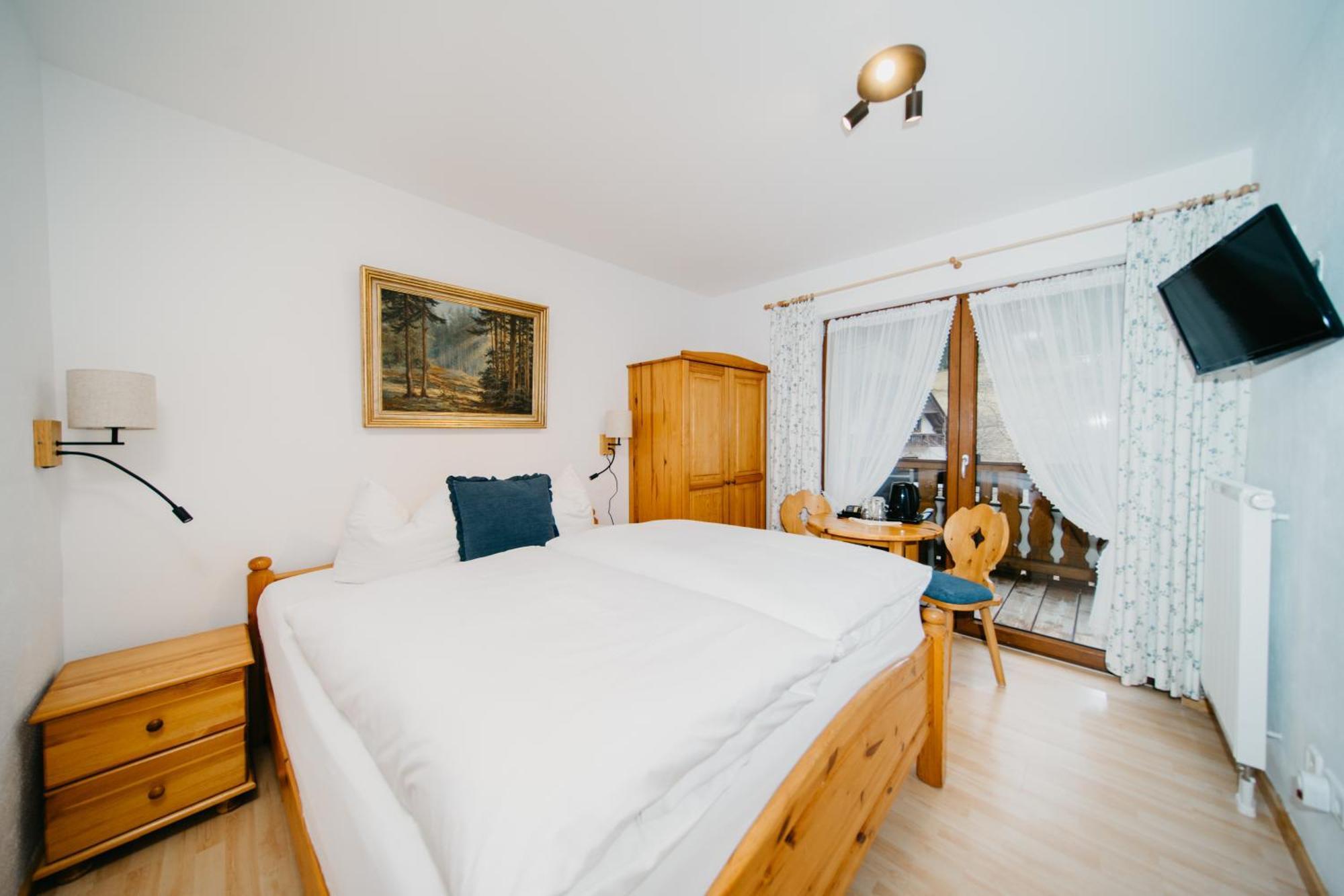 Schwarzwald-Hotel Kraeutle Фельдберг Екстер'єр фото